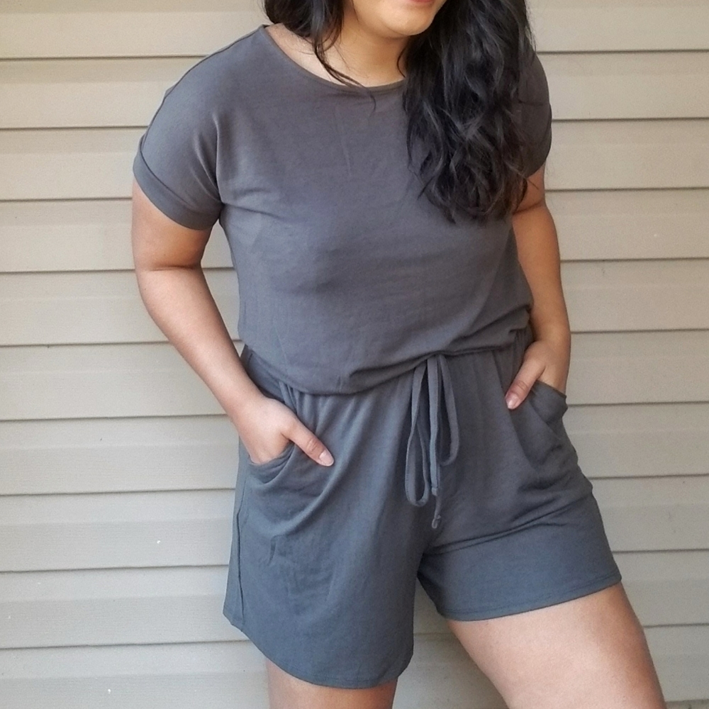 SHAKE IT OFF ROMPER IN DARK GRAY - Picture 2 of 5